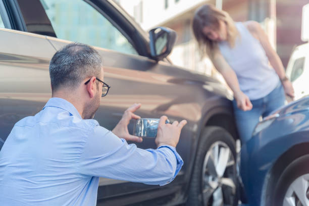 Professional Full Coverage Car Insurance technician working in Altamont, NY